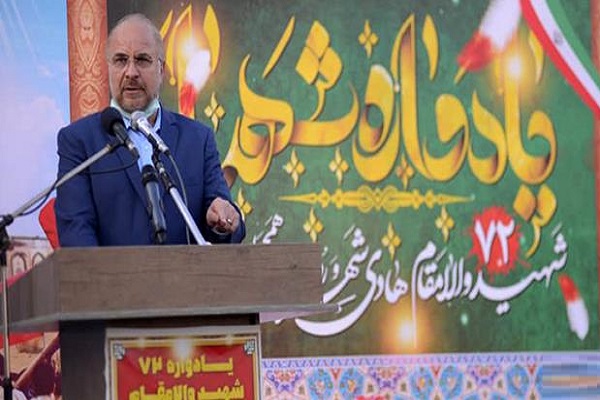 فشار اقتصادی طبقه مستضعف را حس می&zwnj;کنیم/ وجود ظرفیت مشکل&zwnj;گشایی درکشور