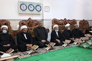 محفل قرآنی در مسیر پیاده‌روی زائران بابل عراق + عکس
 