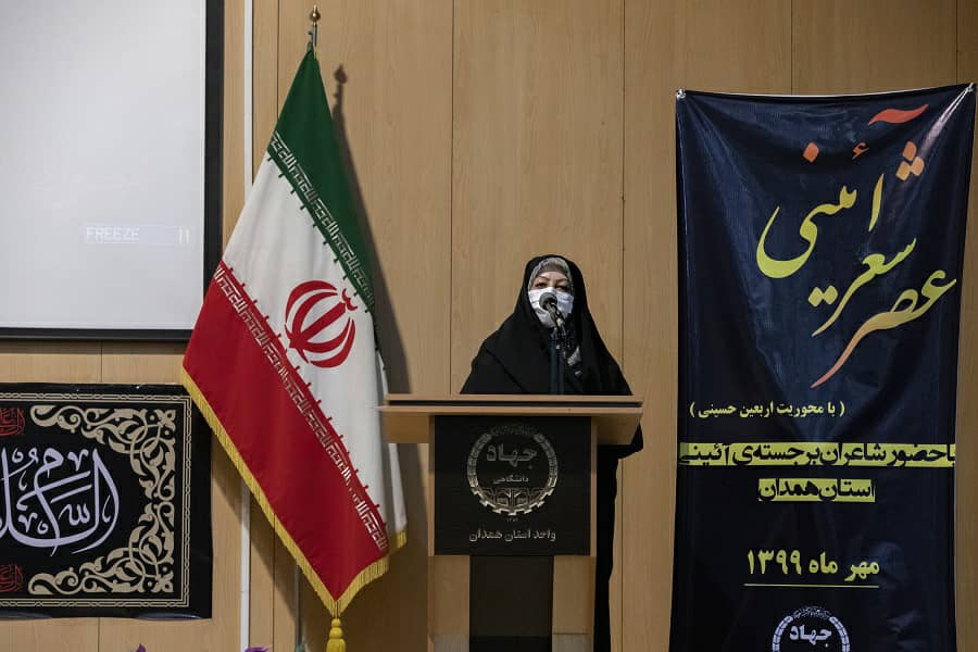عکس | برگزاری عصر شعر آئینی و مسابقه دلنوشته &laquo;دلتنگ اربعینم&raquo; در جهاد دانشگاهی همدان