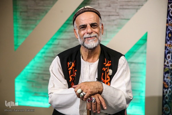 صدایم را جز برای اباعبدالله (ع) جای دیگر خرج نمی&zwnj;کنم / نوکری امام حسین (ع) را از 10 روزگی آغاز کردم