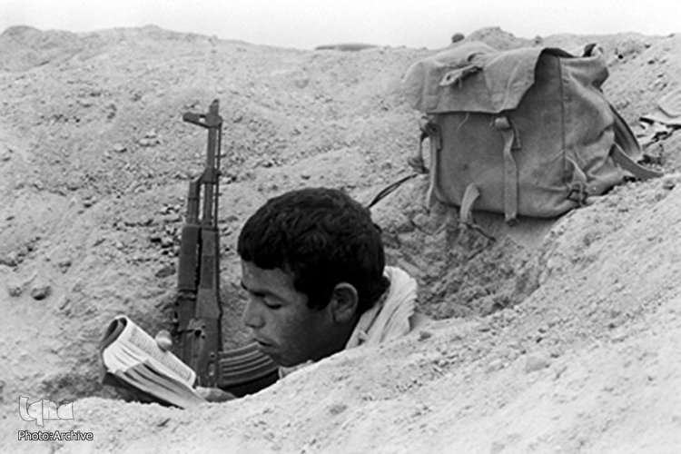 گل‌خاک شهیدان؛ رزمندگان نوجوان جبهه‌های حق علیه باطل