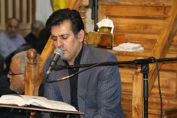 آرزوی خوشنویس قرآنی استان مرکزی / تفکر شاخصه بارز خوشنویسان است