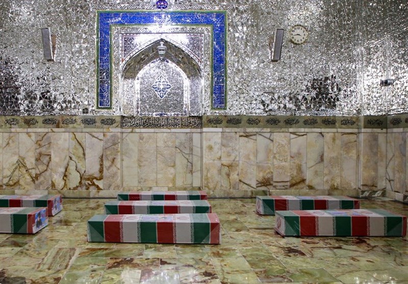 تشییع پیکر شهدای خان طومان در حرم مطهر رضوی