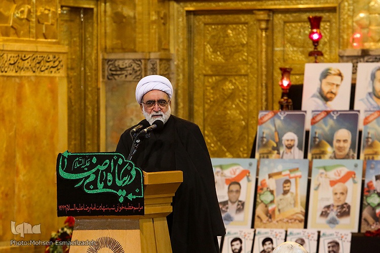 &laquo;صبر&raquo;؛ مهمترین عنصر در زندگی 250ساله امامان معصوم