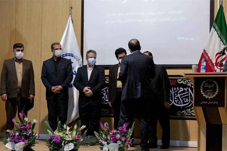 عکس | آئین تکریم و معارفه رئیس جهاد دانشگاهی همدان