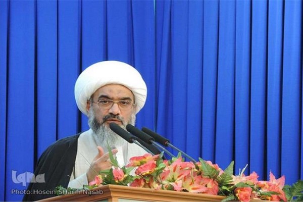 ولایتمداری و پاسداری از آرمان های اسلام راستین تنها راه سرافرازی ایران است/ استقامت دینی درسی آسمانی برای همه تاریخ ولایتمداری و پاسداری از آرمان های اسلام راستین تنها راه سرافرازی ایران است/ استقامت دینی درسی آسمانی برای همه تاریخ