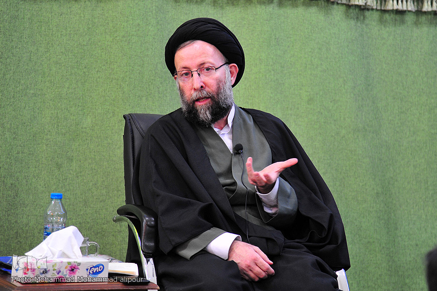 تضعیف دانشگاه صنعت نفت خطای استراتژیک و بزرگی است تضعیف دانشگاه صنعت نفت خطای استراتژیک و بزرگی است