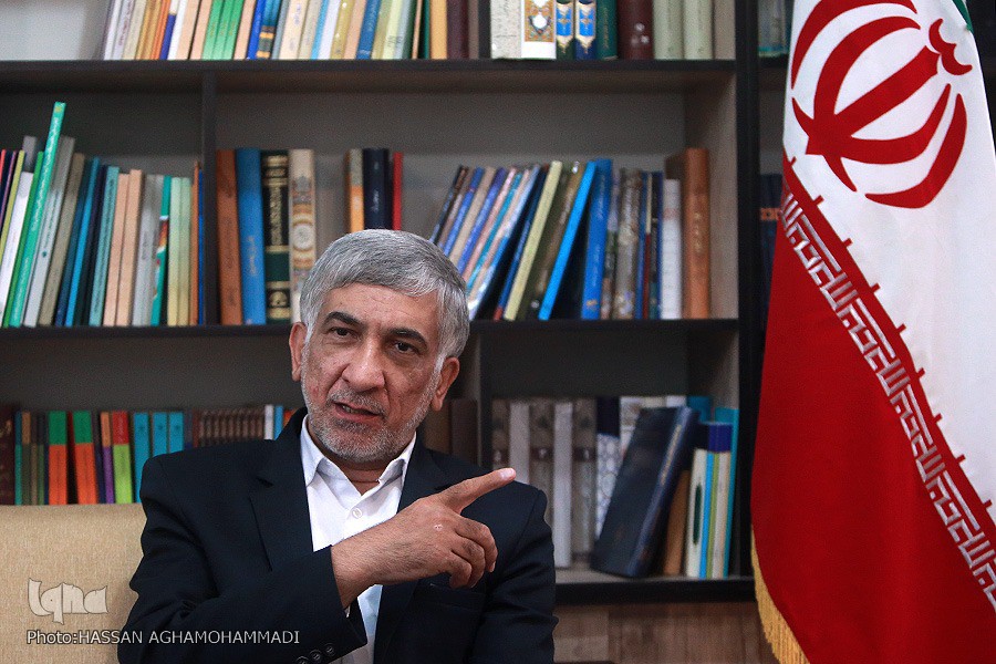 عبدالهادی فقهی‌زاده