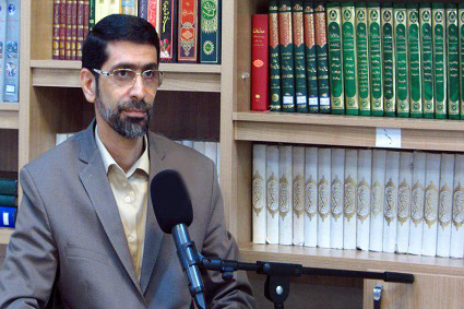 اثر شناخت تفسیر علامه طباطبایی بر کیفیت قرائت و حفظ / کتاب آشنایی با المیزان برای حافظان و قاریان تدوین شود
