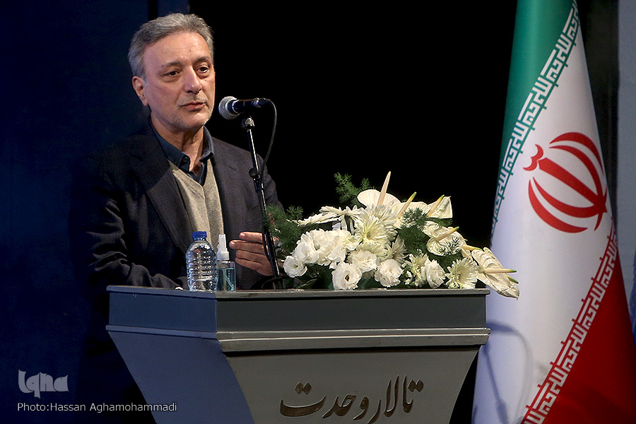 ارجمندی استاد مهدی محقق در آشنایی دانشجویان با معارف اسلامی سنتی است