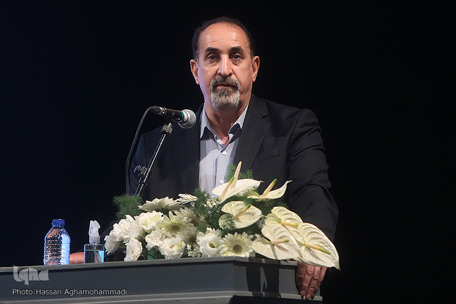 ارجمندی استاد مهدی محقق در آشنایی دانشجویان با معارف اسلامی سنتی است