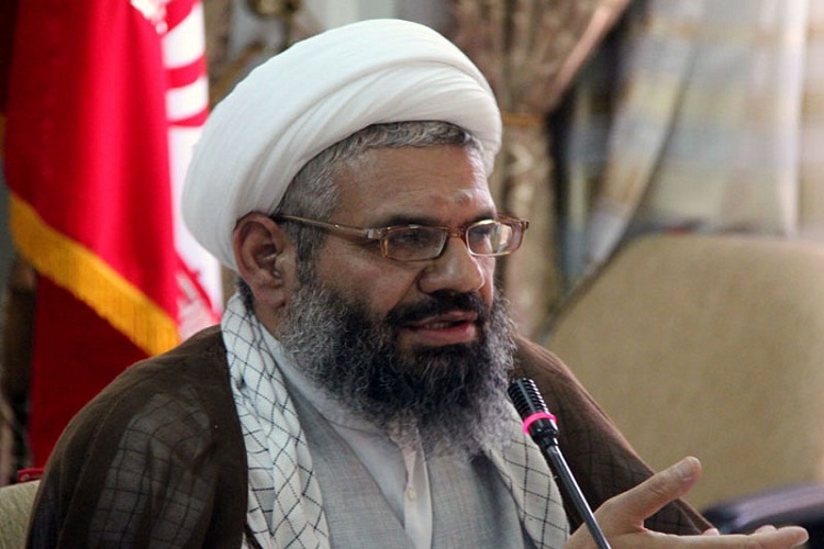دشمنان در صدد از بین بردن تفکر بسیجی و انقلابی هستند