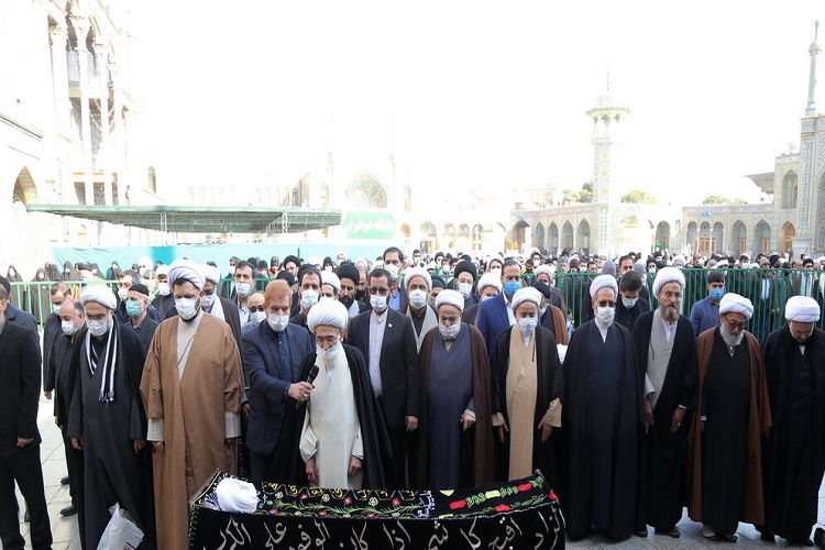 پیکرحجتالاسلام جعفرالهادی در حرم حضرت معصومه(س) به خاک سپرده شد پیکرحجتالاسلام جعفرالهادی در حرم حضرت معصومه(س) به خاک سپرده شد