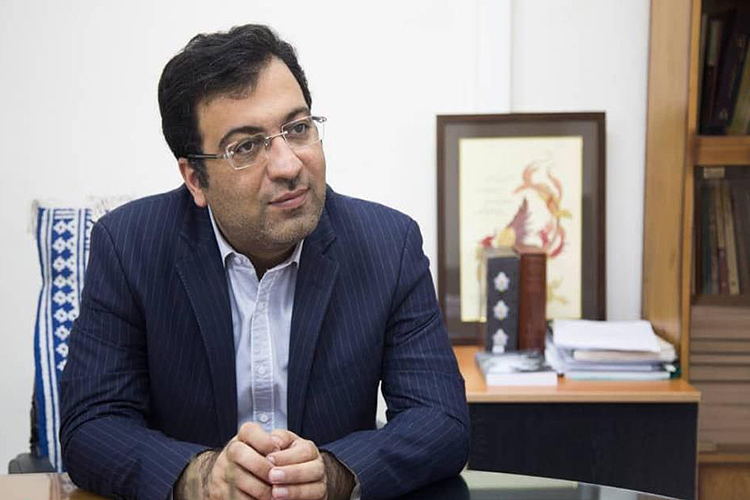 تولید آثار نمایشی منطبق با فرهنگ یزد در اولویت باشد