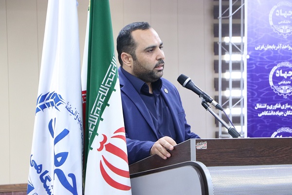 قدرت حاصل از علم باید با انسانیت و ارزش&zwnj;های متعالی عجین شده باشد