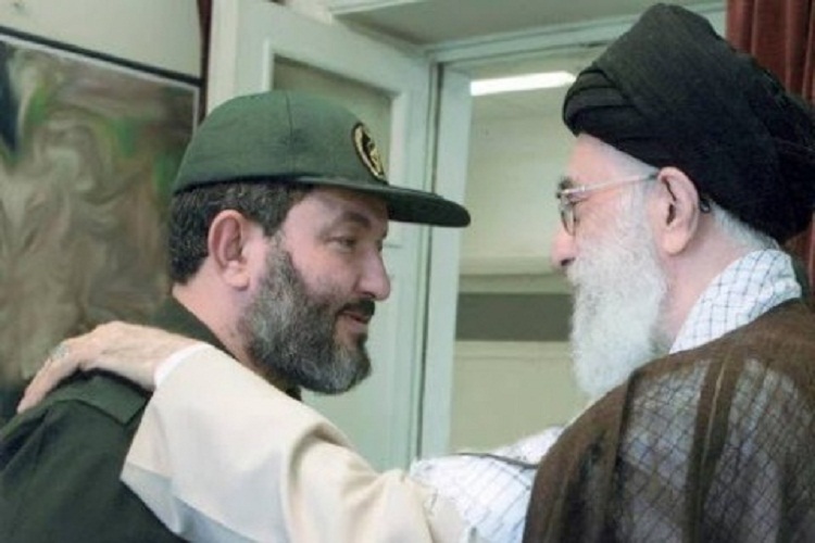 41 سال خدمت عاشقانه / دلمویههای یك سردار برای همرزم شهیدش 41 سال خدمت عاشقانه / دلمویههای یك سردار برای همرزم شهیدش