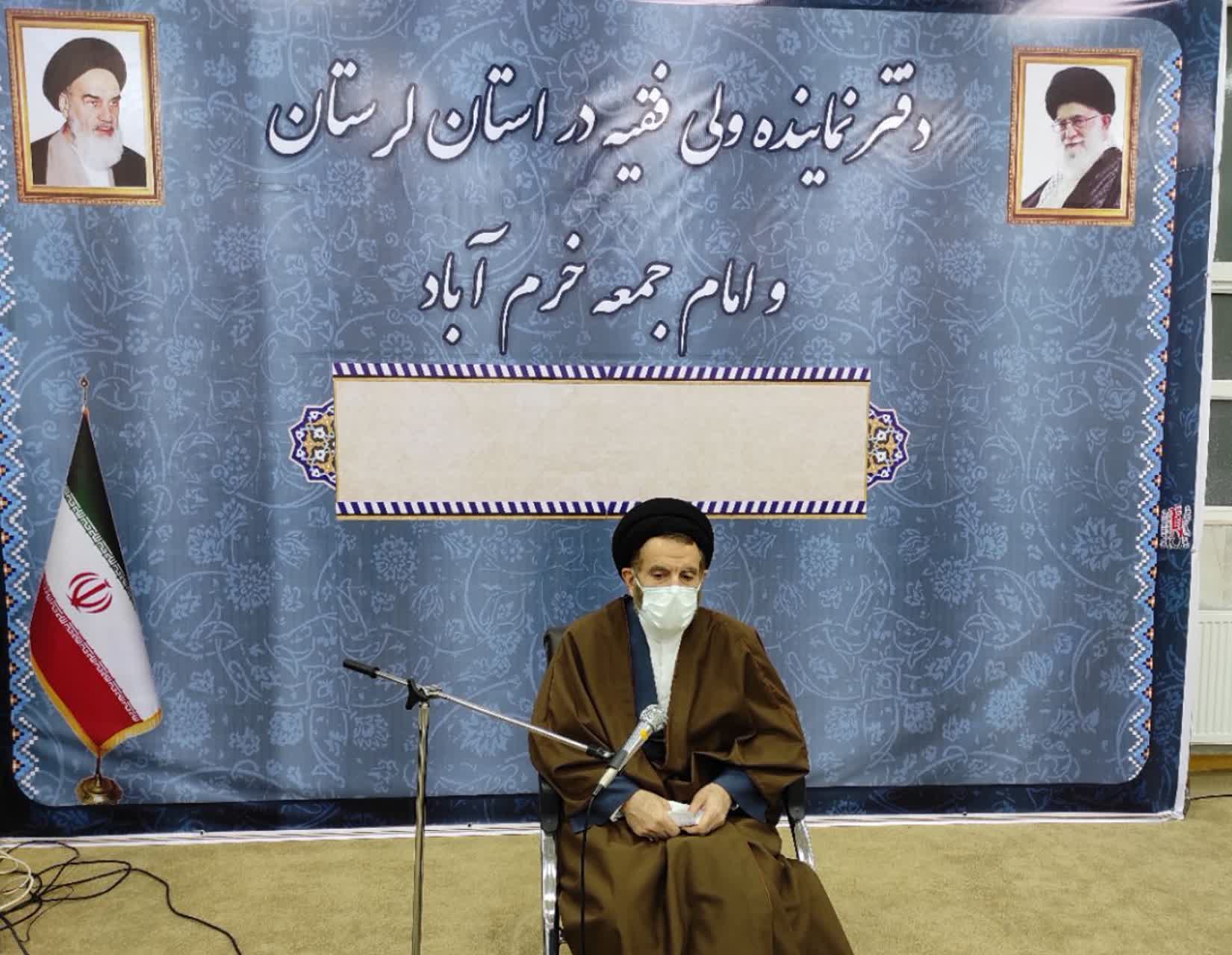 حوزویان و دانشگاهیان جهانی بیاندیشند حوزویان و دانشگاهیان جهانی بیاندیشند