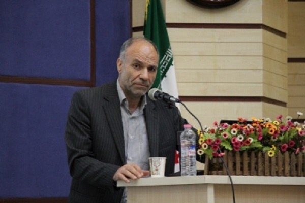 استاد دانشگاه اصفهان چهره ماندگار علوم انسانی شد استاد دانشگاه اصفهان چهره ماندگار علوم انسانی شد