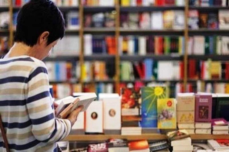 برگزاری مسابقه کتابخوانی «بایراملیق» در تبریز