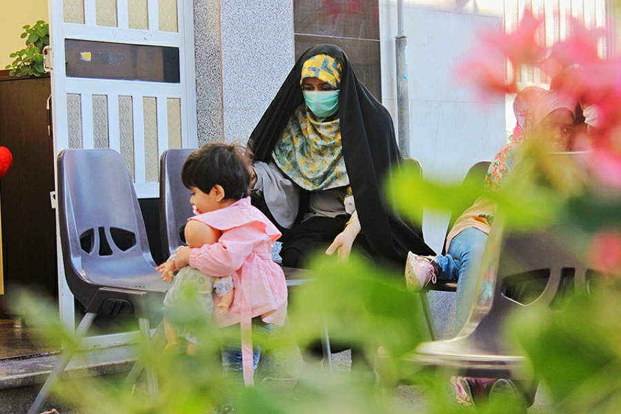 عکس | برگزاری جشن نیمه شعبان در کوچه&zwnj;ای با ۸ شهید در همدان