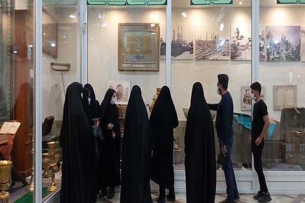 برگزاری اولین اردوی گزارش&zwnj;نویسی خبرنگاران ایکنا در حرم حضرت معصومه(س)