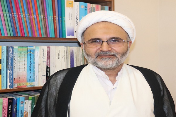 راه مبارزه با احتکار، ایجاد ثبات در اقتصاد است