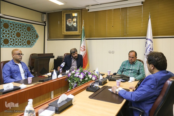در حال ادیت/