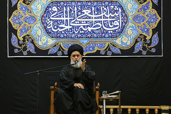 حجت&zwnj;الاسلام والمسلمین سیدحسین مؤمنی، استاد حوزه علمیه قم
