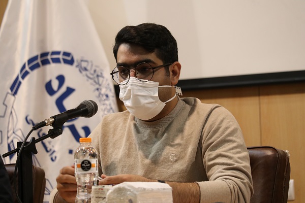 کمیل سرمدی دانشجوی رشته پرشکی همدان