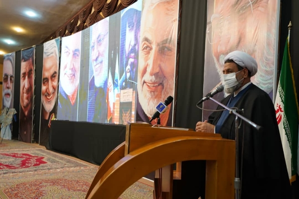 حجتالاسلام حسن علیدادیسلیمانی نماینده ولیفقیه در استان و امام جمعه کرمان حجتالاسلام حسن علیدادیسلیمانی نماینده ولیفقیه در استان و امام جمعه کرمان