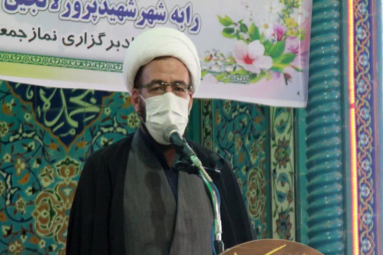 حسین محققی امام&zwnj;جمعه شهر لالجین 