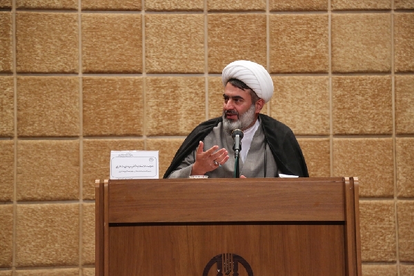 مهدی طاهری مدیرکل تبلیغات اسلامی چهارمحال و بختیاری 