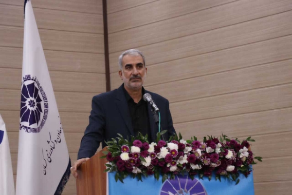 یوسف نوری وزیر آموزش و پرورش