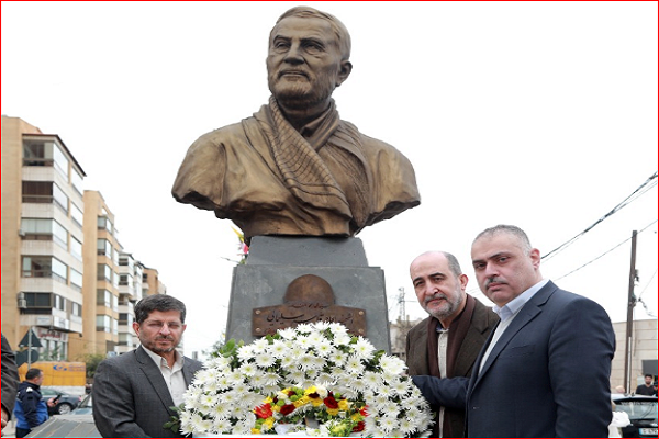 ادای احترام رایزن فرهنگی ایران در لبنان به یادمان حاج قاسم