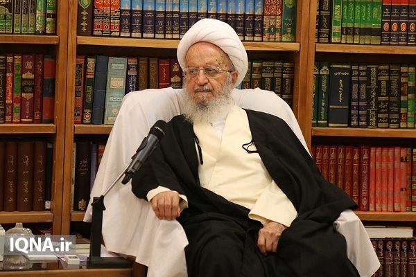 آیتالله مکارم شیرازی آیتالله مکارم شیرازی
