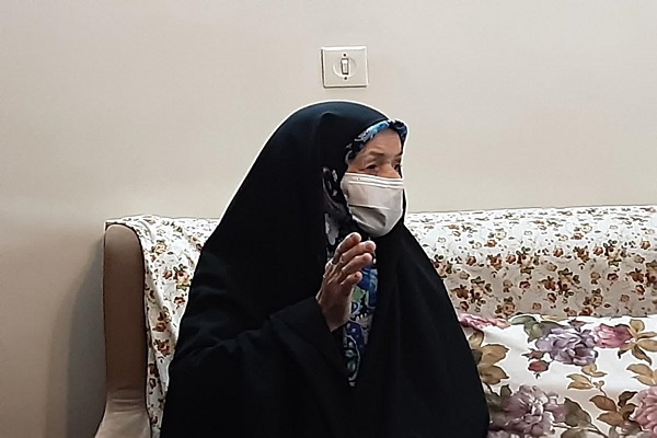 عذری قاسمی مادر شهید صادق خانی نور