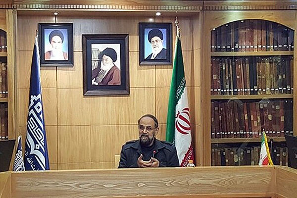 مهدی خواجه&zwnj;پیری، مدیر موسسه نسخه&zwnj;شناسی هند 