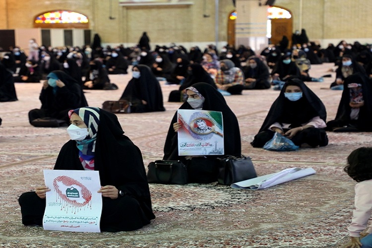 همایش بانوان فاطمی شاهرود جامعه متدین سمنانی، نسبت به حل بحران جمعیت مطالبهگری کنند