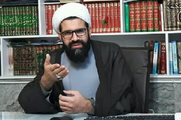 حجت الاسلام حکمت حکیمی فر مدیر مدرسه علمیه امام صادق