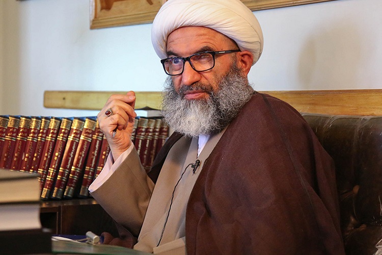 آیا می‌توان از هر راهی خداوند را عبادت کرد/ فرق عبادت و اطاعت