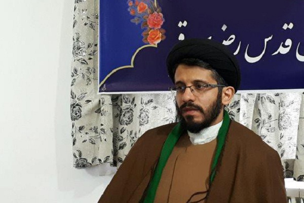 حجت&zwnj;الاسلام سیدمحمد باقر تکیه&zwnj;ای، دبیر کانون&zwnj;های خدمت رضوی استان قم