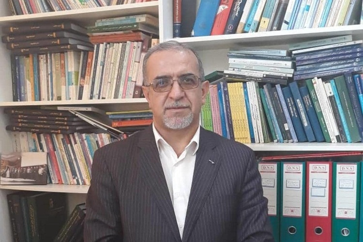 رحمت الله مرزوقی، استاد دانشگاه شیراز 