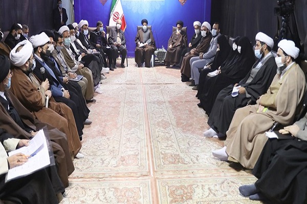 نقاط قوت این دولت را با عملیات روانی، نقاط ضعف جلوه می&zwnj;دهند