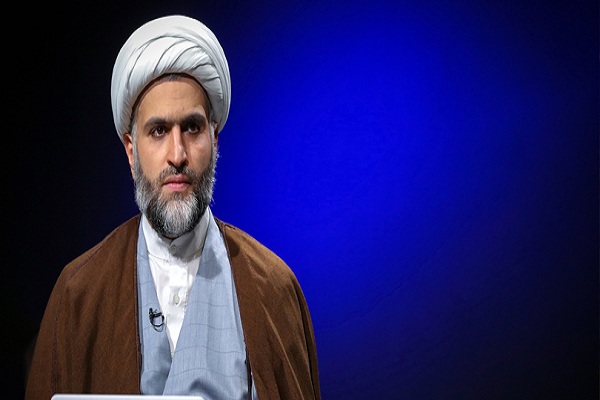 حجت&zwnj;الاسلام والمسلمین سعید صلح میرزایی گردآورنده کتاب &laquo;جهاد تبیین&raquo;