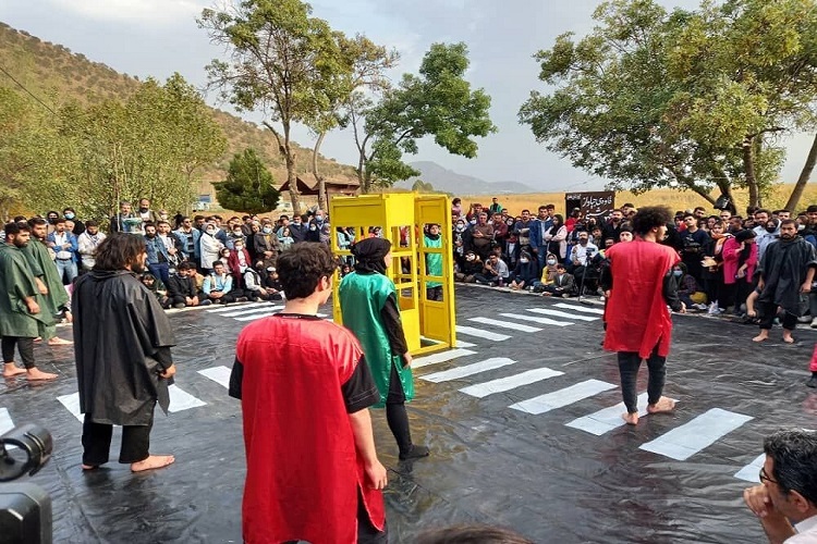 جشنواره ملی فیلم کوتاه و تئاتر خیابانی &laquo;یار انقلاب&raquo;