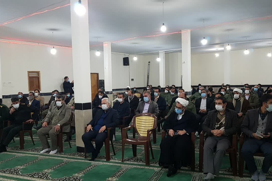 نواخته شدن زنگ انقلاب در مدارس تویسرکان