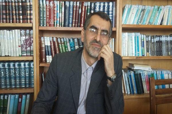 ابراهیم قاسمی روشن عضو هیئت علمی گروه معارف و الهیات دانشگاه گیلان