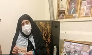 ننه زرین&zwnj;طلا لرستانی؛ بانوی جبهه و جنگ