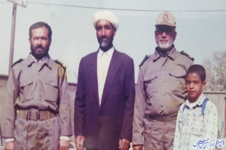 وحدت مردم و روحانیت؛ مهمترین ویژگی دوران مبارزه با رژیم شاهنشاهی وحدت مردم و روحانیت؛ مهمترین ویژگی دوران مبارزه با رژیم شاهنشاهی