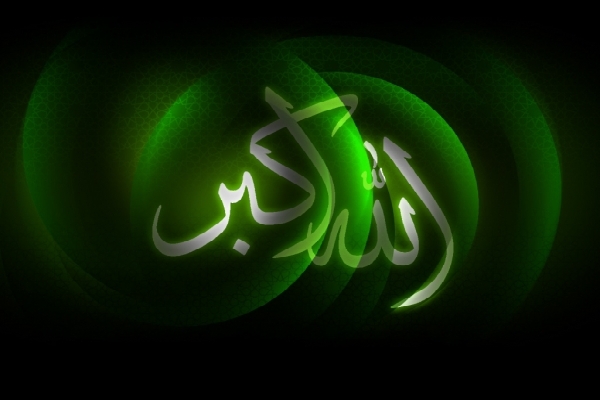 طنین بانگ الله&zwnj;اکبر در آسمان اردبیل + موشنگرافی